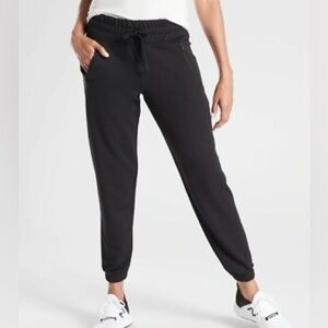 Athleta bounce back jogger